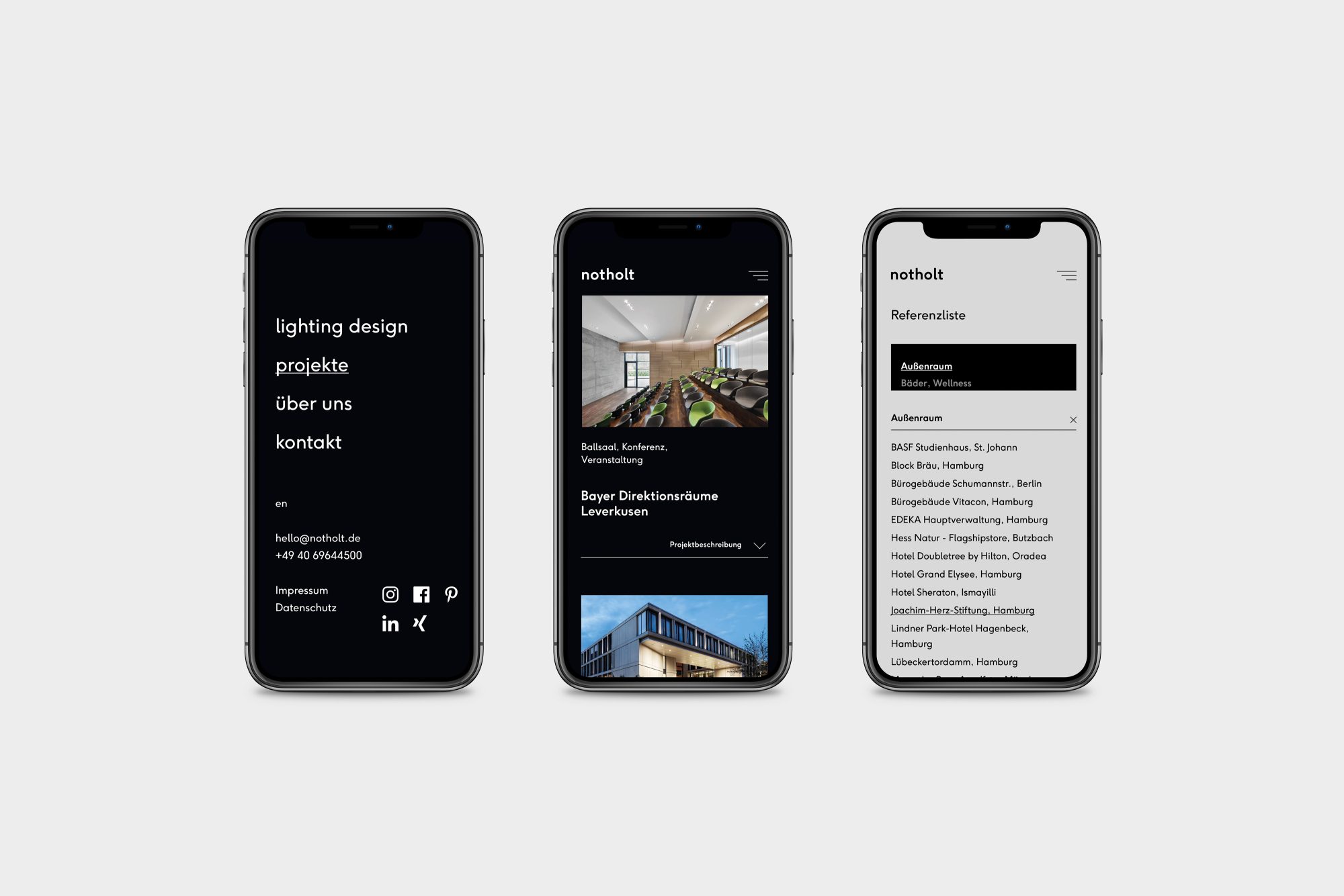 Drei freigestellte iPhones. Auf allen ist das moderne Webdesign für notholt lighting design zu sehen.